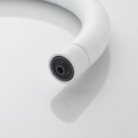 Смеситель для кухни с подключением фильтра воды Raffine F108C, белый