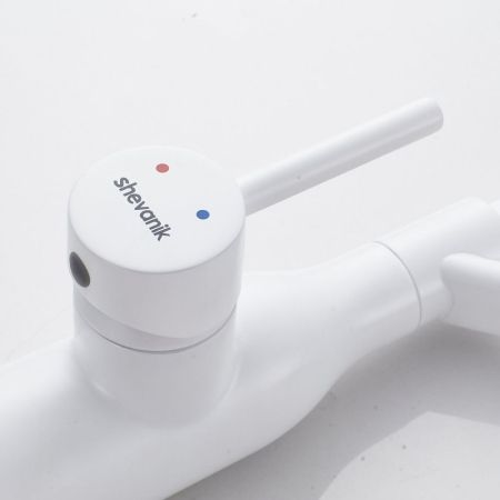 Смеситель для кухни с гибким изливом Shevanik S343C-1, белый