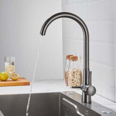 Смеситель для кухни с подключением фильтра Shevanik S428T, оружейная сталь, артикул S428T