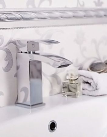 Смеситель для раковины Cezares Quattro LS-01-W0 Хром