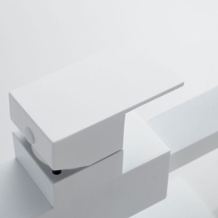 Смеситель для кухни с подключением фильтра Shevanik S148C, белый, артикул S148C