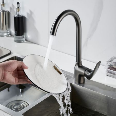 Смеситель для кухни Shevanik S5053T, оружейная сталь, артикул S5053T