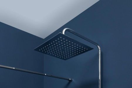 Душевая стойка Aquanet Pragmatic S AF430-70-S-C, с полочкой, артикул AF430-70-S-C