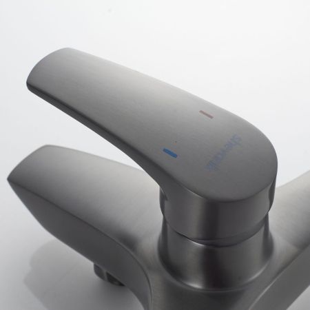 Смеситель для ванны Shevanik S5002T, оружейная сталь, артикул S5002T