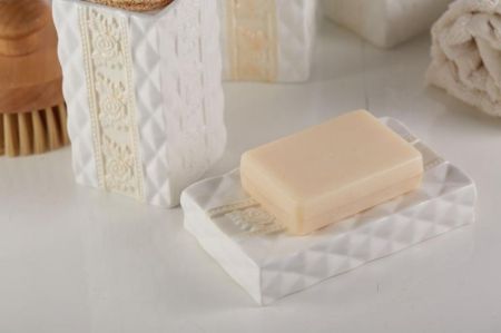 Мыльница Fora Diamond FOR-DM036 Белая