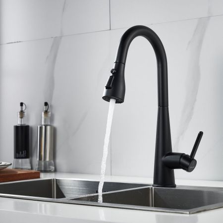 Смеситель для кухни с выдвижным изливом Shevanik S363H, черный