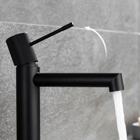 смесители для раковины Vincea Смеситель для раковины Desire VBF-1D1MB однорычажный, черный,, артикул VBF-1D1MB