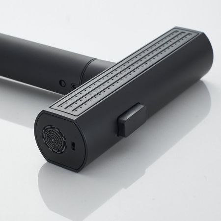 Смеситель для кухни с мультифункциональным изливом Shevanik S263H, черный, артикул S263H