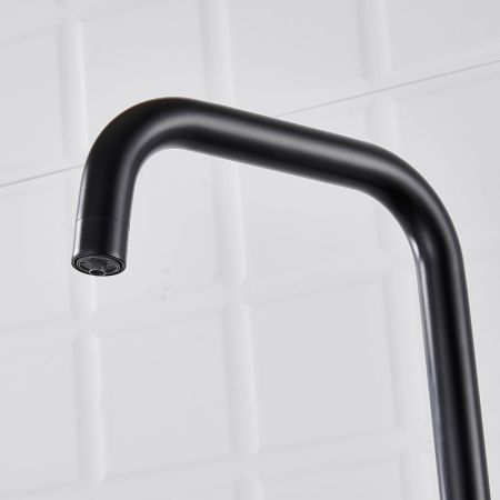 Смеситель для кухни с подключением фильтра Shevanik S528H, черный, артикул S528H