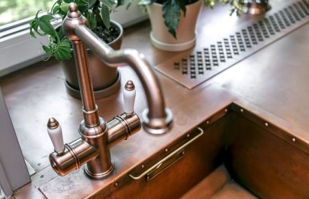 Смеситель для кухни Omoikiri Tottori AC Античная медь 4994008