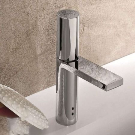 Fantini Milano Электронный смеситель для раковины на 1 отверстие, цвет: хром, артикул 31 02 2904WF