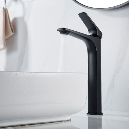 Смеситель для раковины высокий Shevanik S4211H, черный