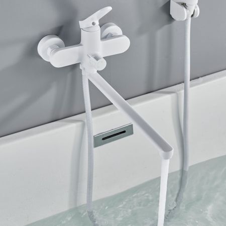 Смеситель для ванны Shevanik S4322C, белый