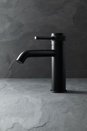 Смеситель для раковины Allen Brau Priority 5.31A01-31 черный матовый, артикул 5.31A01-31