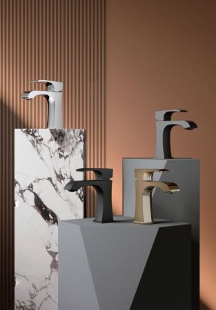 Смеситель для раковины BELZ B10507-3, оружейная сталь