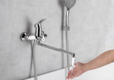 Смеситель для ванны с длинным изливом AQUATEK AQ1042CR ВЕГА, артикул AQ1042CR