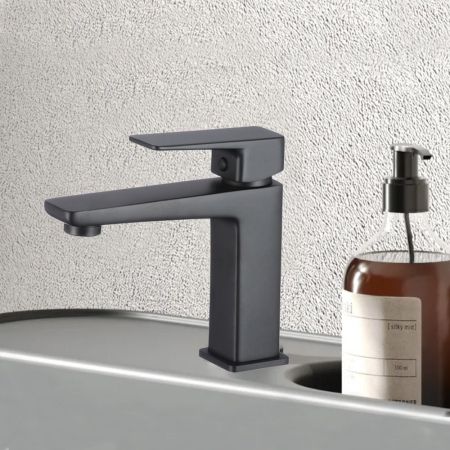 Смеситель для раковины WesnaArt NARCIS NAR06-210BL-25100, черный, артикул NAR06-210BL-25100