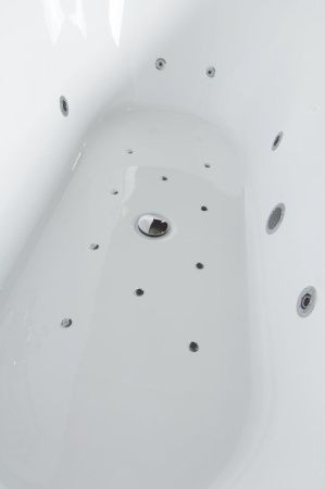Акриловая ванна BelBagno BB11 170x75 L BB11-1700L Белая Акриловая ванна BelBagno BB11 170x75 L BB11-1700L Белая