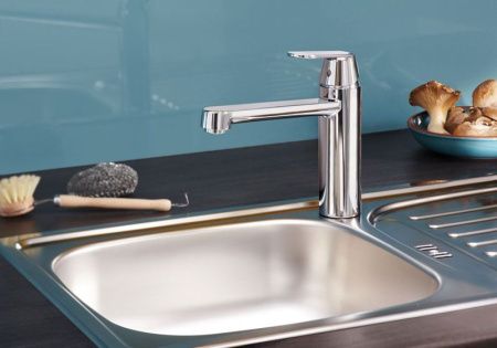 Смеситель для кухни  GROHE EUROSMART COSMOPOLITAN 30193000 (хром, L-22,1 H-14,4), шт Смеситель для кухни  GROHE EUROSMART COSMOPOLITAN 30193000 (хром, L-22,1 H-14,4), шт