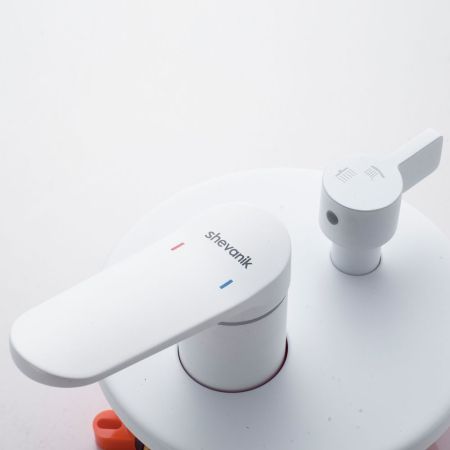 Душевая система встраиваемая Shevanik S4335C, белый