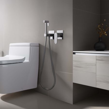 Комплект для гигиенического душа встроенный 2 отв. (смеситель + гигиеническая лейка + шланг) AQUATEK AQ1220CR ОБЕРОН, артикул AQ1220CR