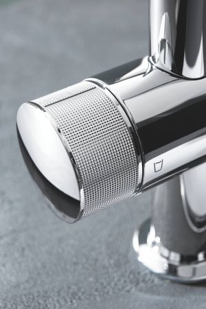 Вертикальный вентиль GROHE Blue Pure Mono, с функцией фильтрации, хром, (31724000) Вертикальный вентиль GROHE Blue Pure Mono, с функцией фильтрации, хром, (31724000)