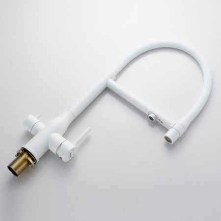 Смеситель для кухни с гибким изливом и подключением фильтра Shevanik S378C, белый