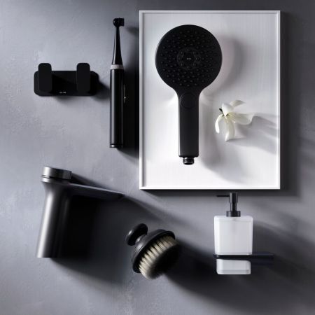 F50A02522 Inspire V2.0, TouchReel см-ль, излив 125 мм, черный, шт., артикул F50A02522