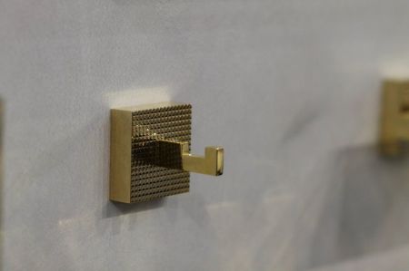 Крючок CEZARES PRIZMA-HK1