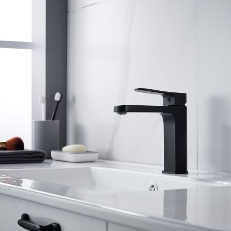 Смеситель для раковины Shevanik S4501H, черный, артикул S4501H