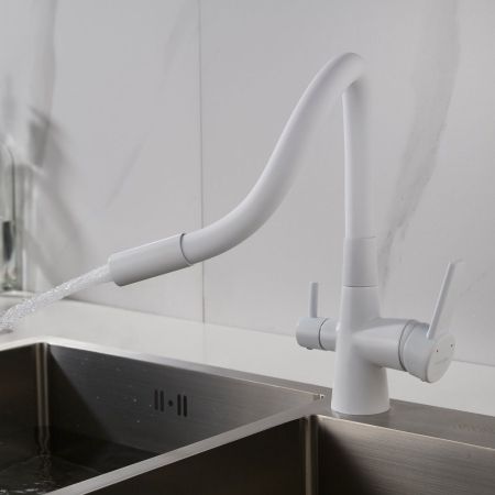 Смеситель для кухни с гибким изливом и подключением фильтра Shevanik S668C, белый, артикул S668C