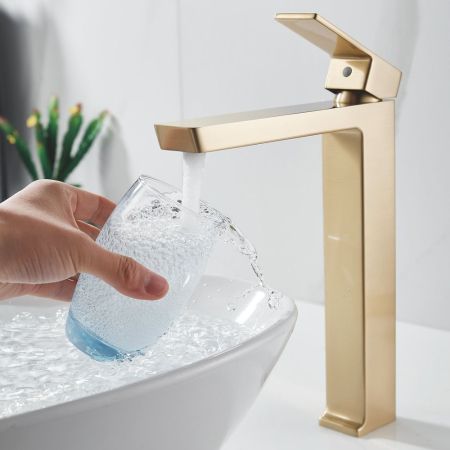 Смеситель для раковины высокий Rose R1811G-1, золотой сатин, артикул R1811G-1