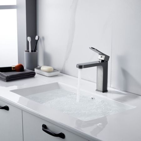 Смеситель для раковины Shevanik S4501T, оружейная сталь