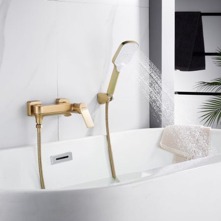 Смеситель для ванны Shevanik S4102G, золотой сатин