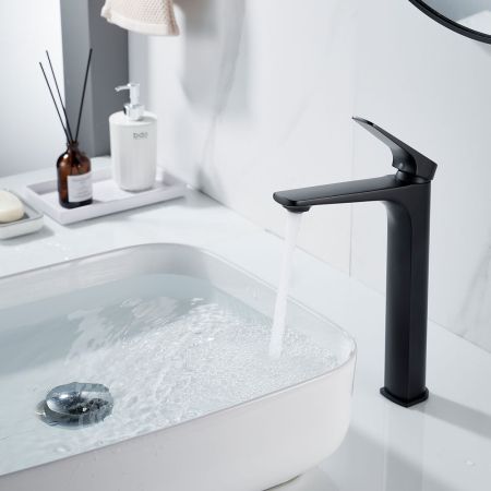 Смеситель для раковины высокий Shevanik S4211H, черный