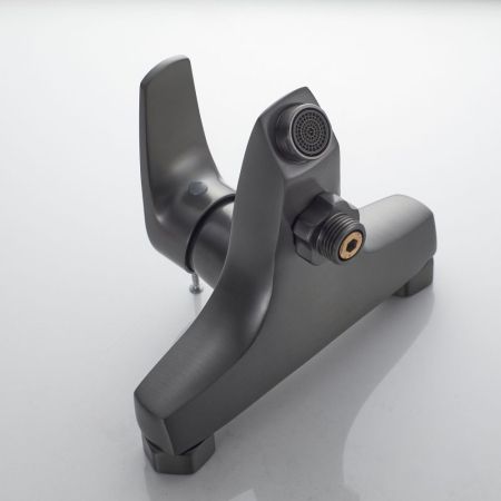 Смеситель для ванны Shevanik S5002T, оружейная сталь, артикул S5002T