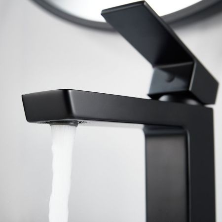 Смеситель для раковины Rose R1801H-1, черный