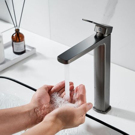 Смеситель для раковины Shevanik S9911T, оружейная сталь, артикул S9911T