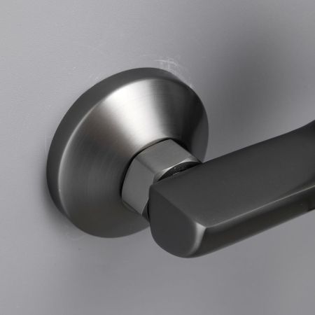 Смеситель для кухни с хирургической ручкой BELZ B79019-3, оружейная сталь