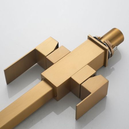 Смеситель для кухни с подключением фильтра Shevanik S148G, золотой сатин, артикул S148G