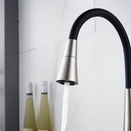 Смеситель для кухни с гибким изливом и режимом "душ" Rose R213L, сатин