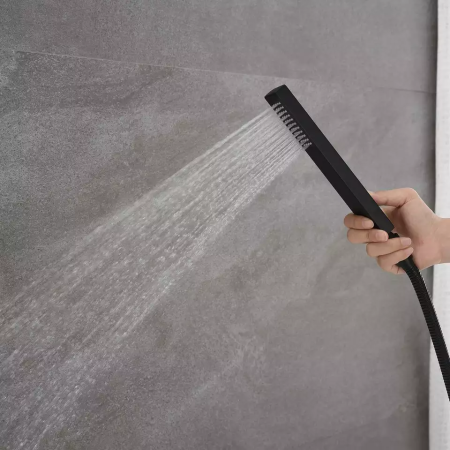 Смеситель RESIA Вlack для отдельностоящей ванны BOCH MANN BM9191