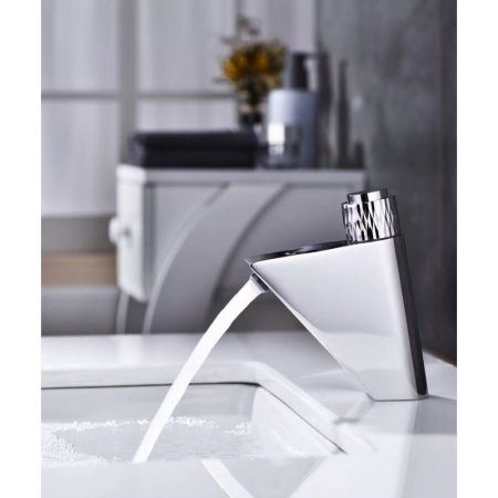 Смеситель для раковины FASHUN A4020, хром