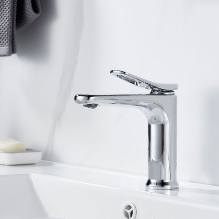 Смеситель для раковины Shevanik S4701, хром