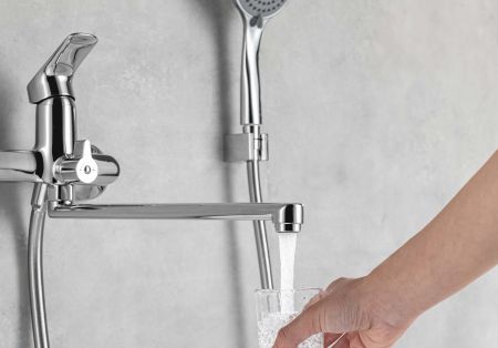 Смеситель для ванны с длинным изливом AQUATEK AQ1042CR ВЕГА, артикул AQ1042CR