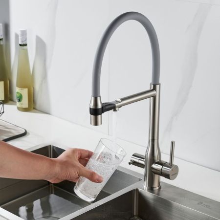 Смеситель для кухни с гибким изливом и подключением фильтра Shevanik S378L, сатин