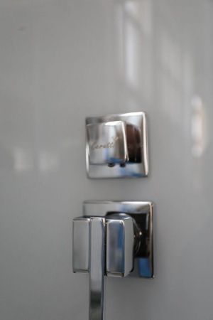 Кабина VIVA101 душевая Cerutti SPA (100x100x215)