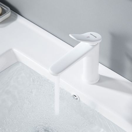 Смеситель для раковины Shevanik S4701C, белый