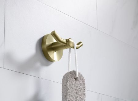 Крючок двойной Timo Saona 13012/17 золото матовое, артикул 13012/17