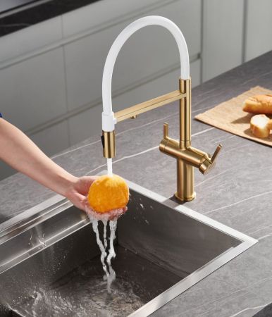 Смеситель для кухни с подключением фильтра для воды Rose R458G, золотой сатин